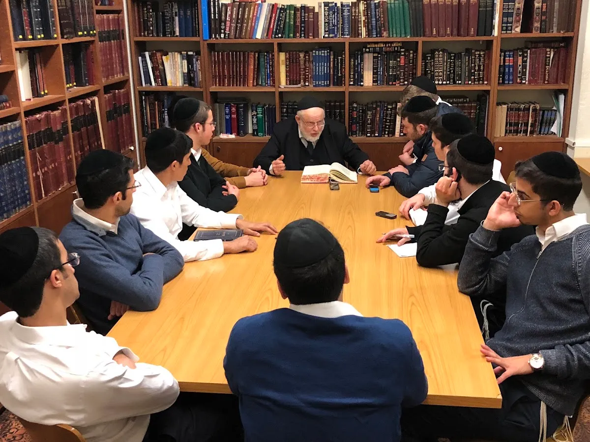 Yeshiva Luzern — foto 10