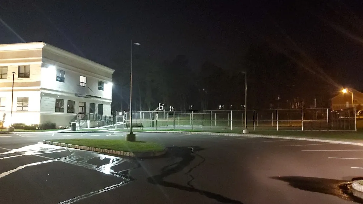 Yeshiva Mekor Hatorah