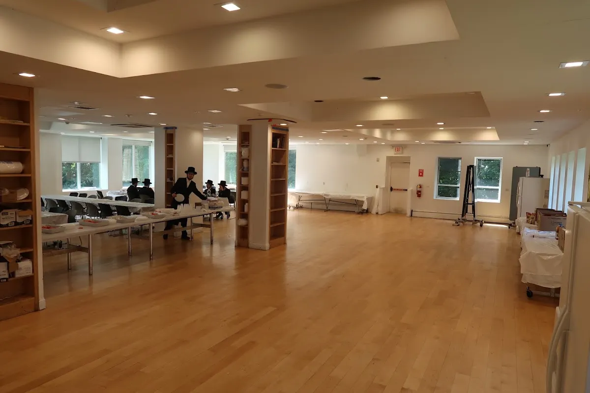 Yeshiva Mesivta Menachem — foto 9