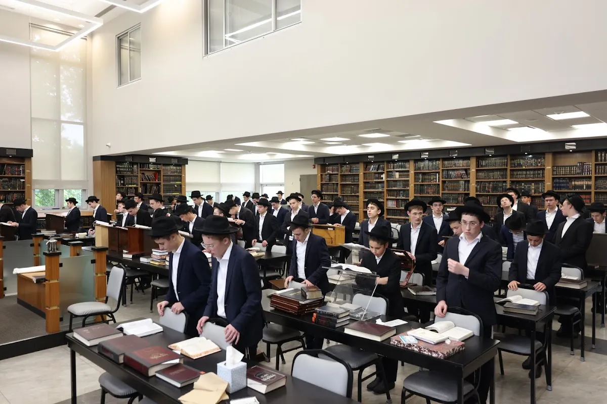 Yeshiva Ohr Naftoli — foto 4