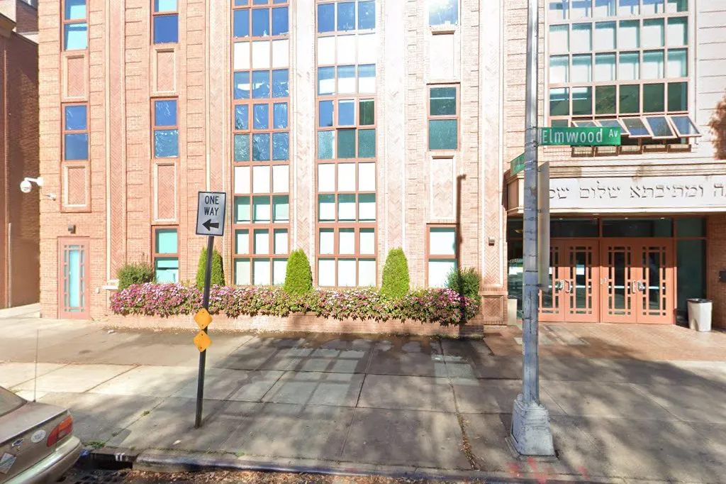 Yeshiva Sholom Shachna - Cheder School