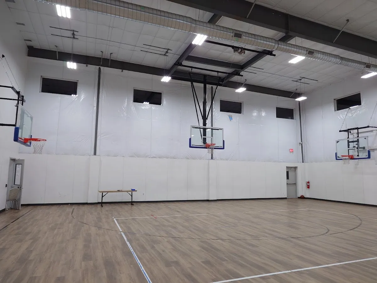 Yeshiva Toras Aron gym and pool