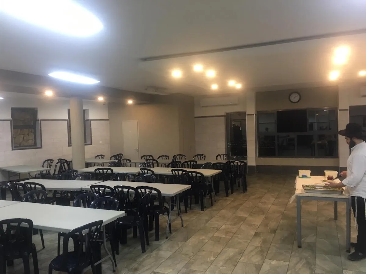 Yeshiva Toras Emes Chabad Lubavitch — foto 5