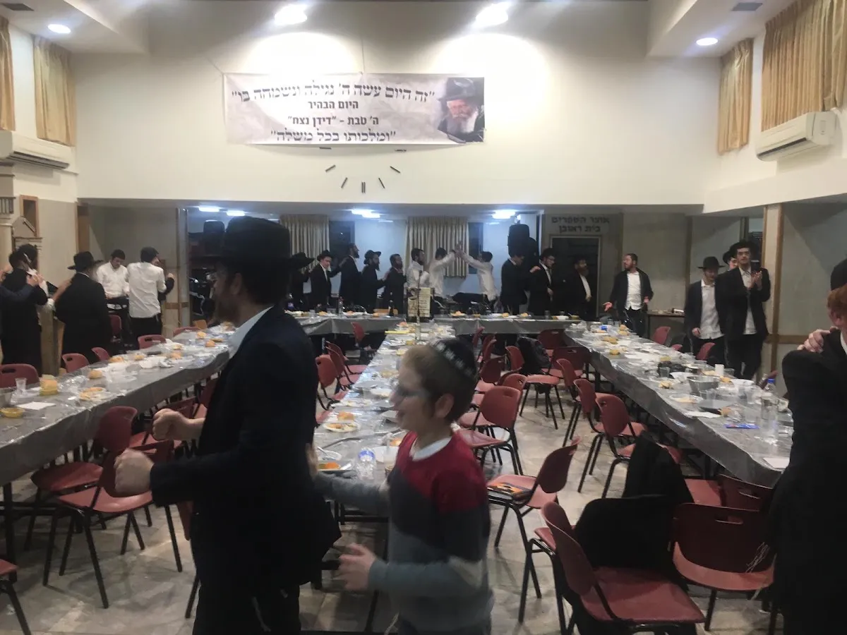 Yeshiva Toras Emes Chabad Lubavitch — foto 7