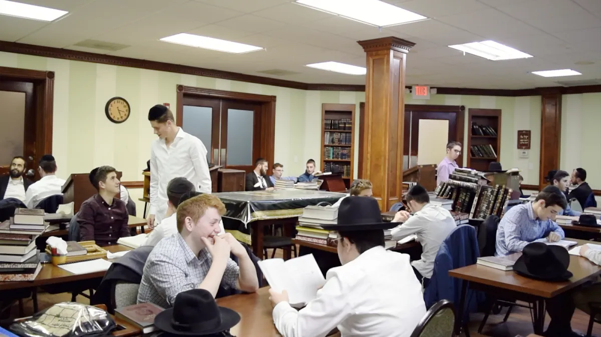 Yeshivas Aish Kodesh — photo 5