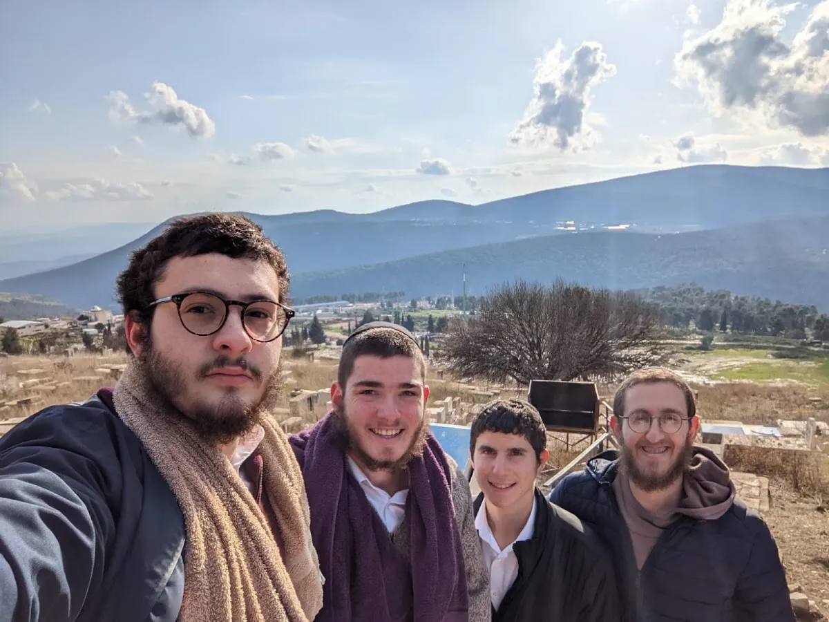 Yeshivas Lubavitch Tiferes Yisroel — photo 8