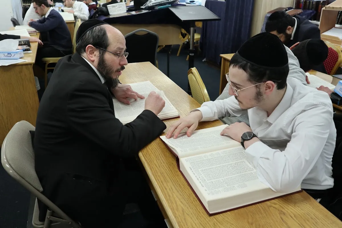 Yeshivas Toras Chaim — foto 7