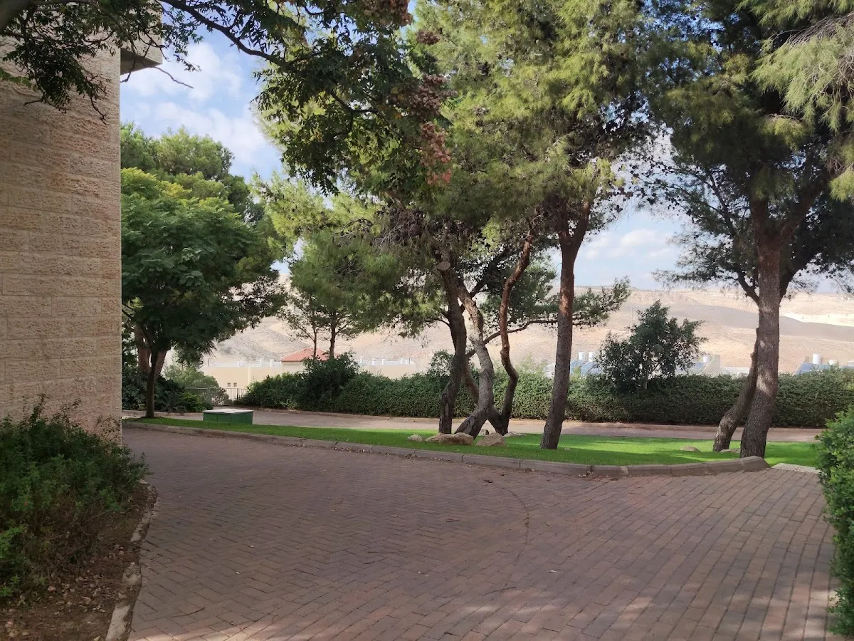 Yeshivat Birkat Moshe — foto 3