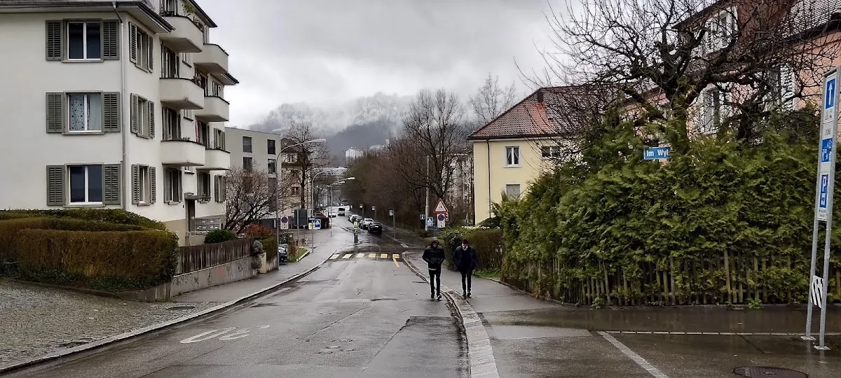 Yeshivat Derech Chaim Zürich — foto 8