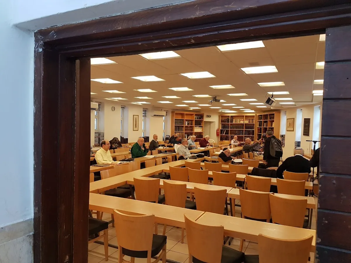 Yeshurun Central Synagogue — foto 8