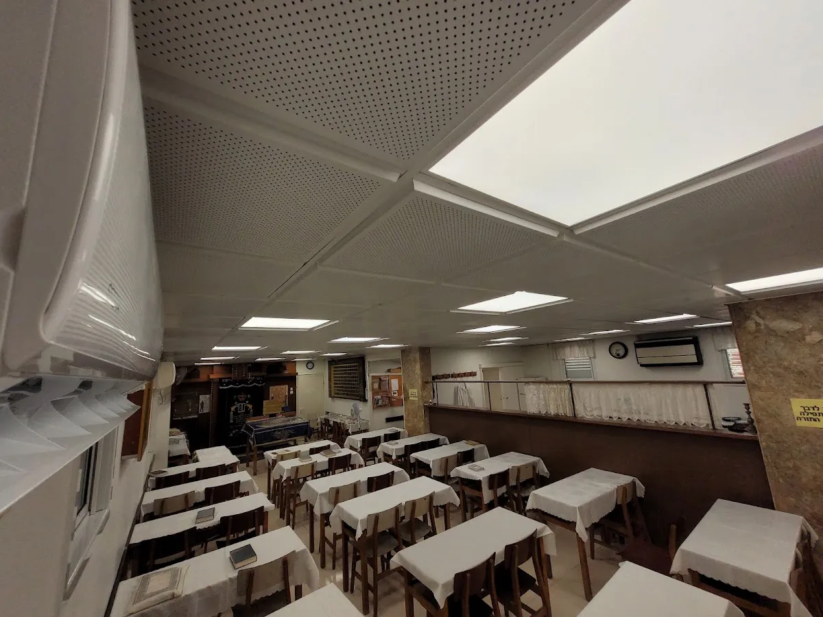 Yeshurun Synagogue — foto 4