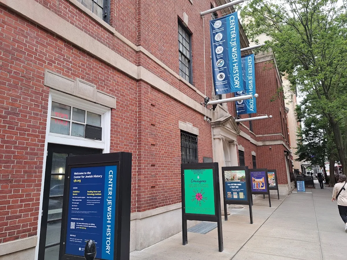 YIVO Institute for Jewish Research — foto 8