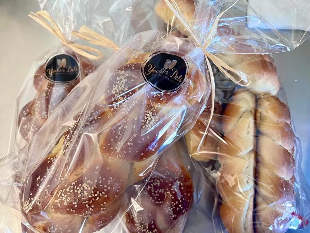 Yochi's Kosher Deli — foto 8