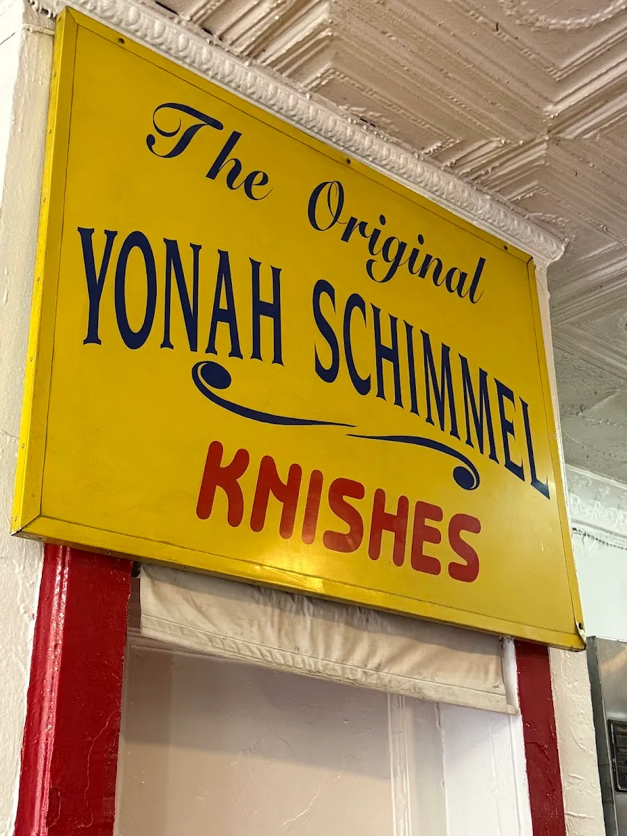 Yonah Schimmel's Knish Bakery — foto 9