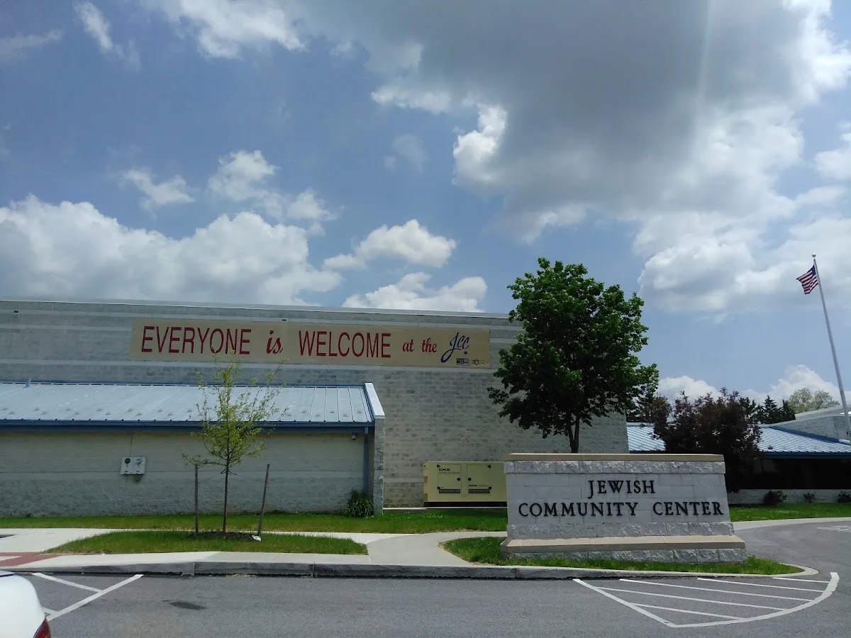 York Jewish Community Center — foto 4