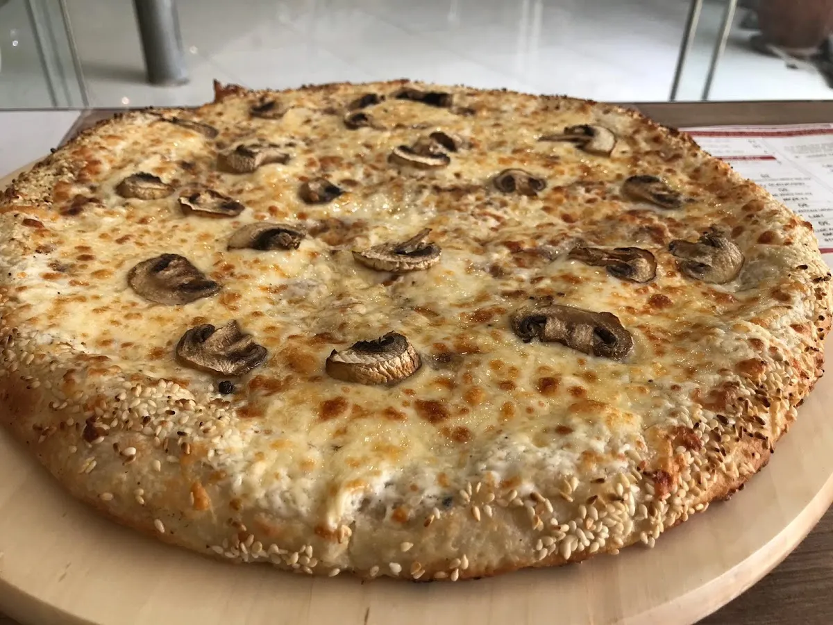 Yosef Pizza & More — photo 3