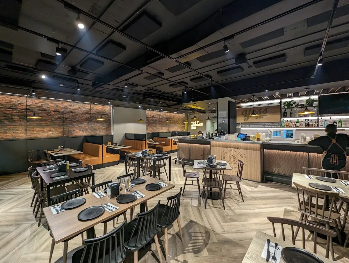 Yoss Burger Bar — photo 6