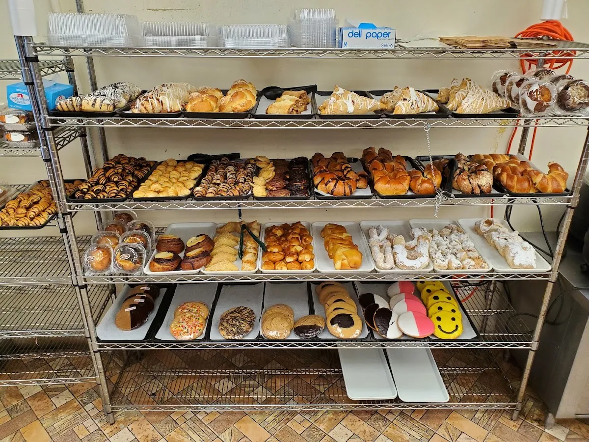 Yossi's Sweet House (New Utrecht Ave) — photo 4