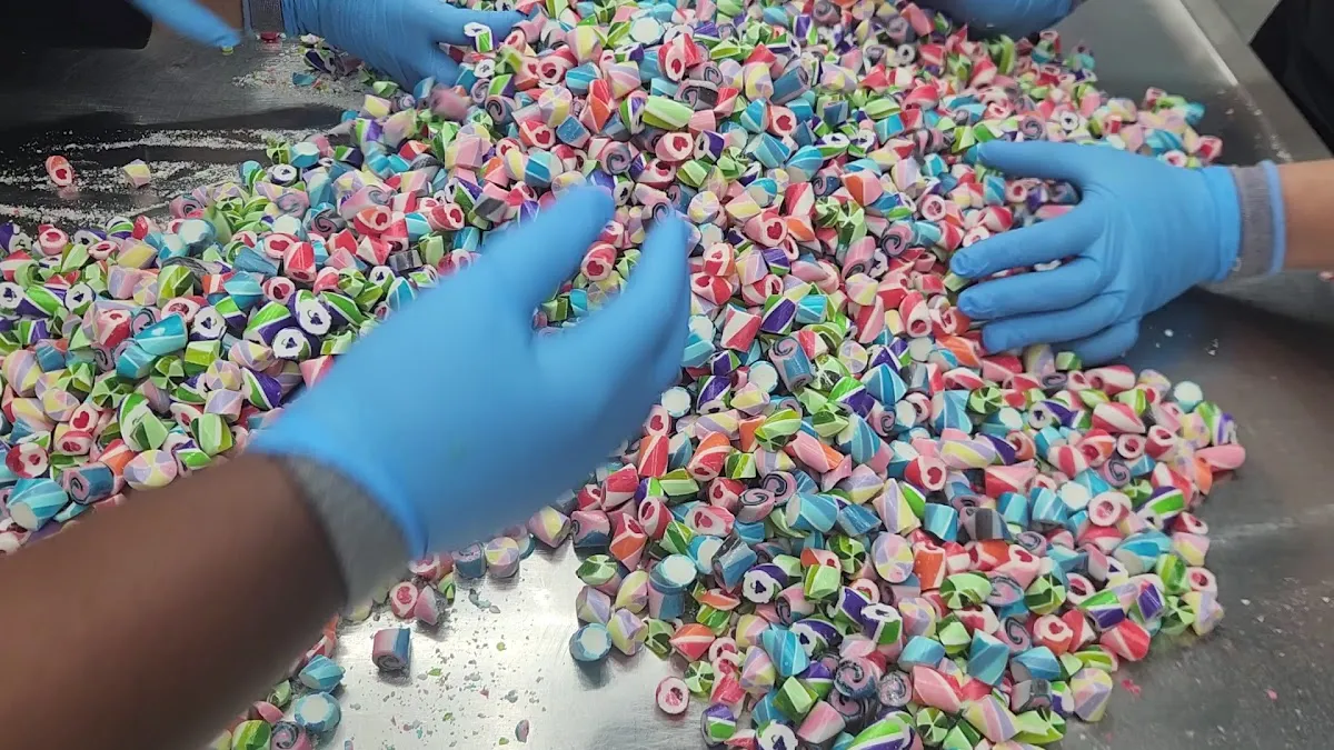 You Make Candy — foto 3
