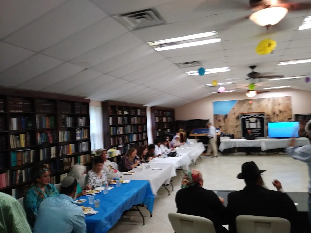 Young Israel Chabad East Tampa — photo 8