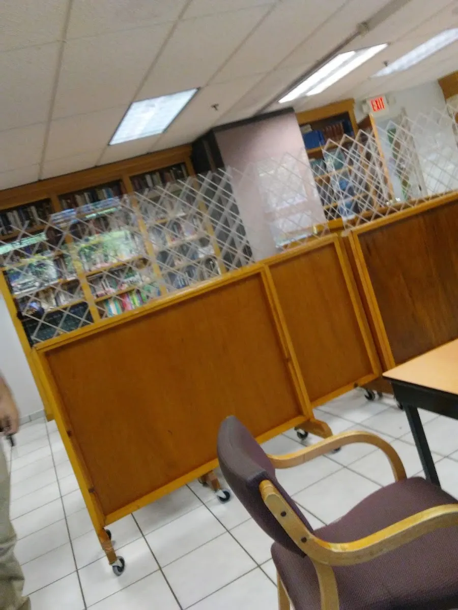 Young Israel-East Brunswick — foto 4