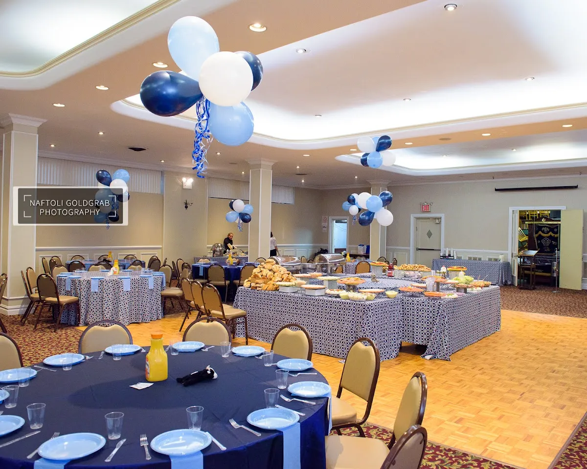 Young Israel of Kew Gardens Hills — foto 4
