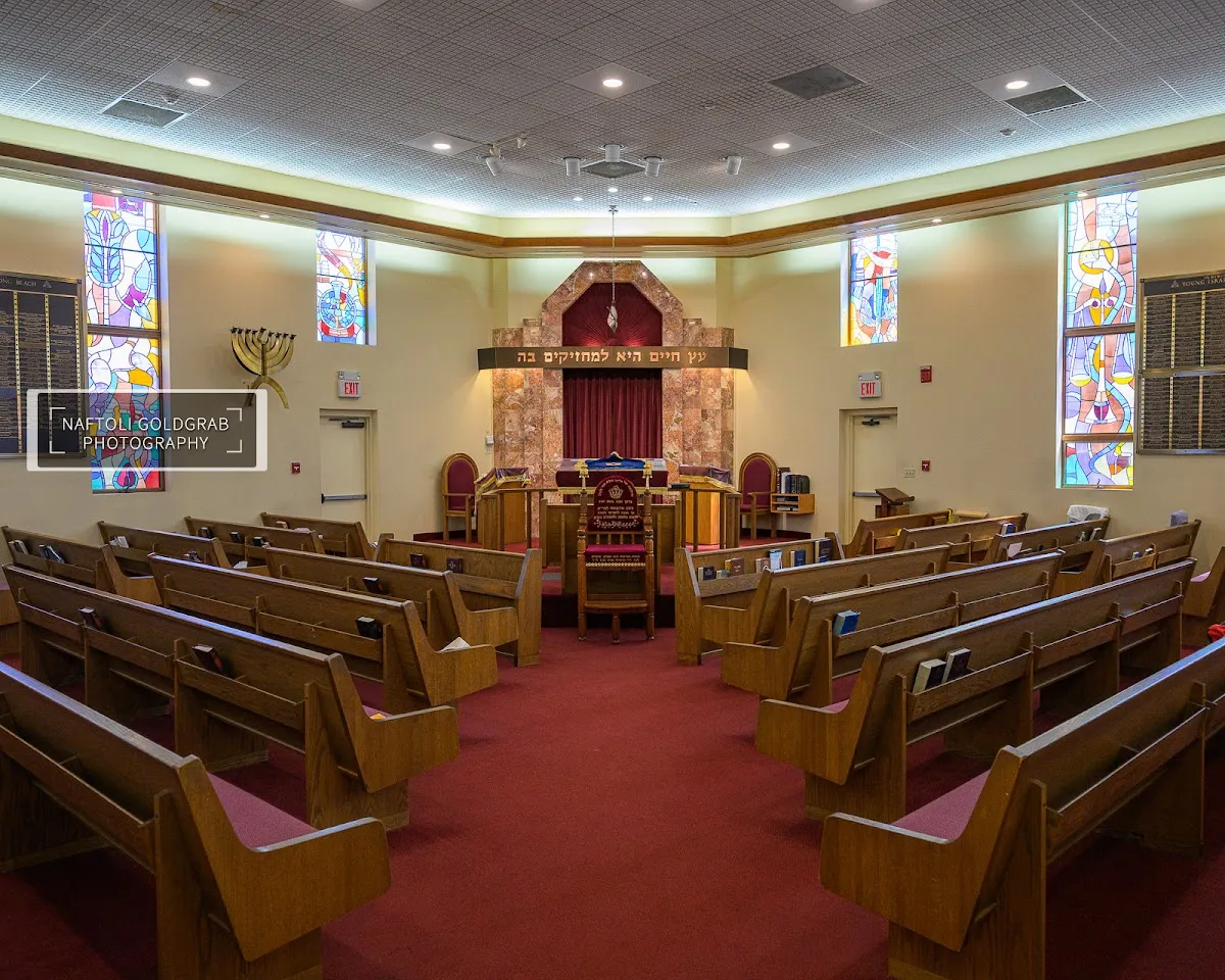 Young Israel of Long Beach — foto 3