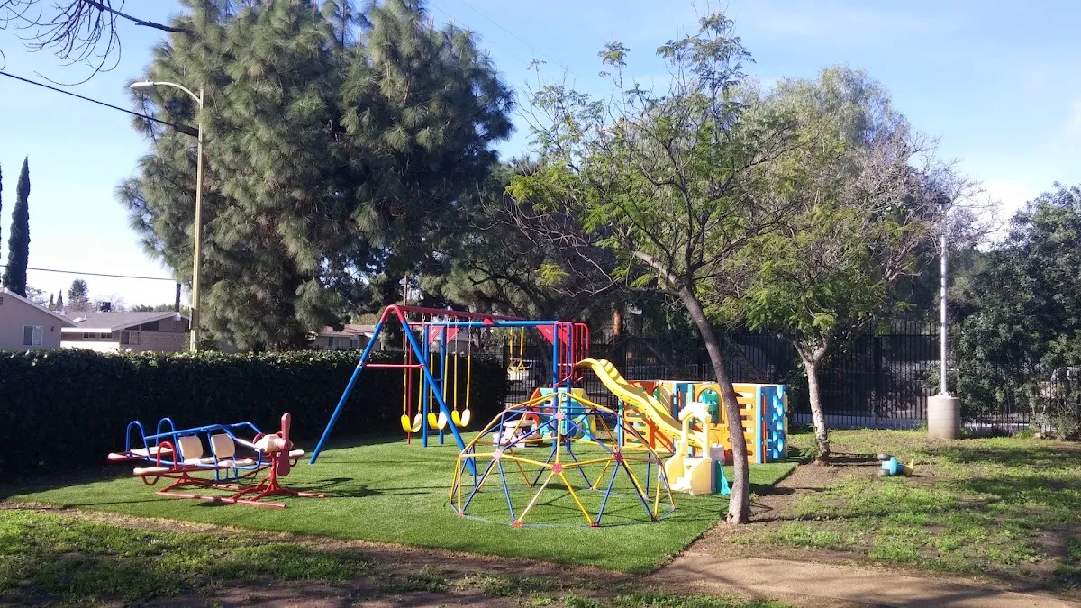 Young Israel of Northridge — foto 4