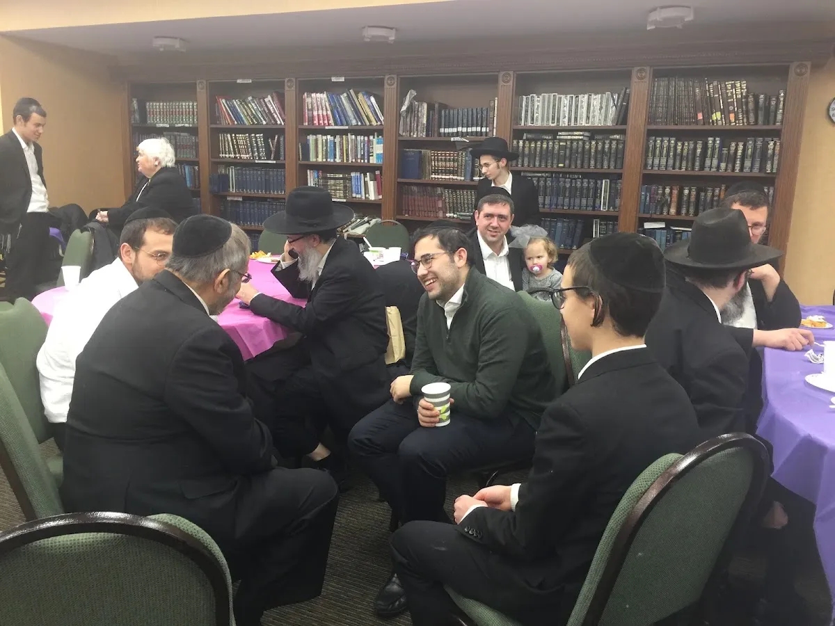 Young Israel of West Hempstead — photo 8