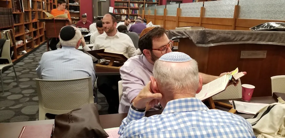 YU Torah Mitzion Kollel of Chicago — foto 6