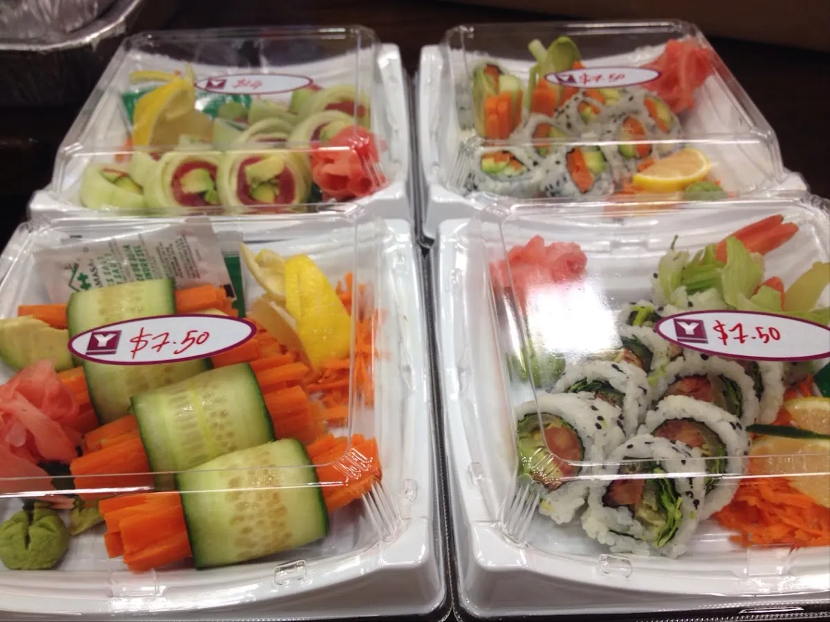Yussi's Deli — photo 3