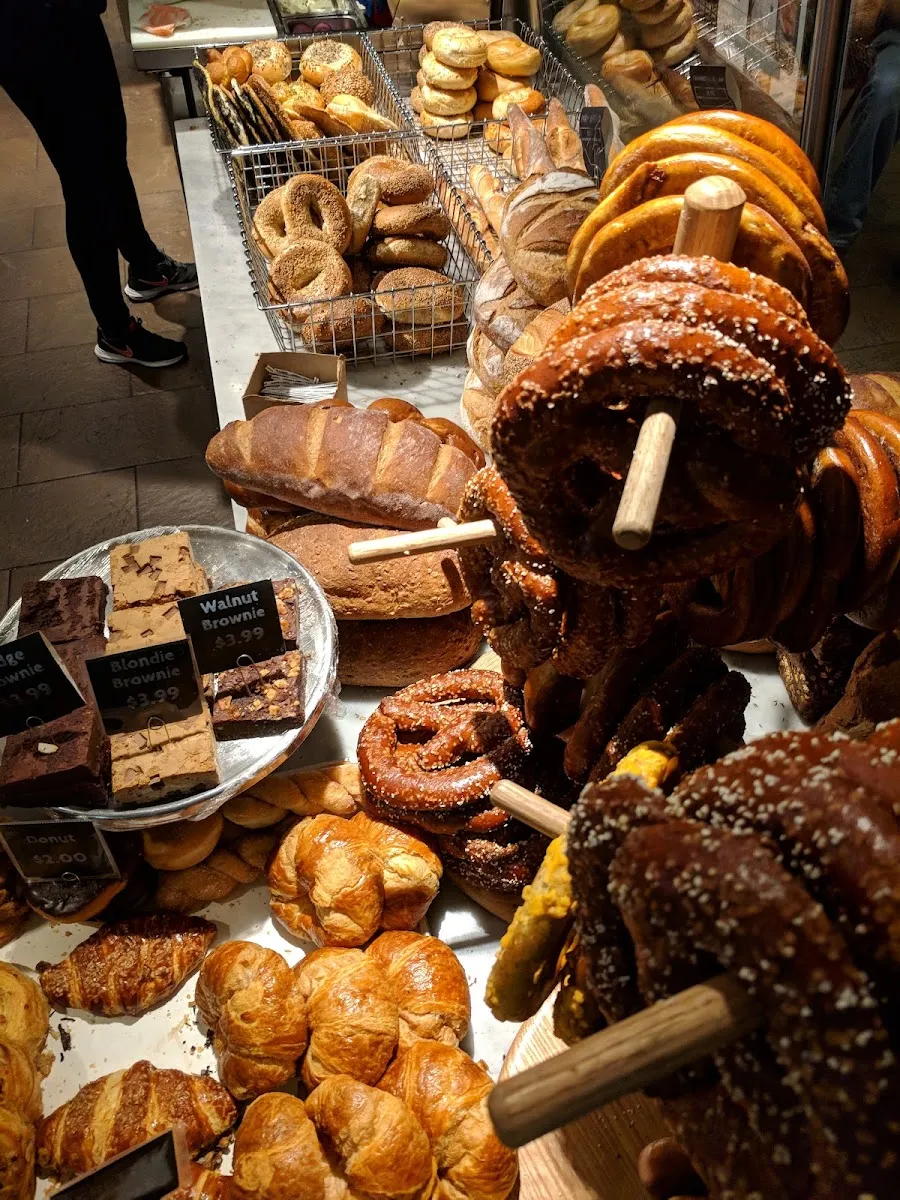 Zaro's Family Bakery (Penn Station) — photo 4