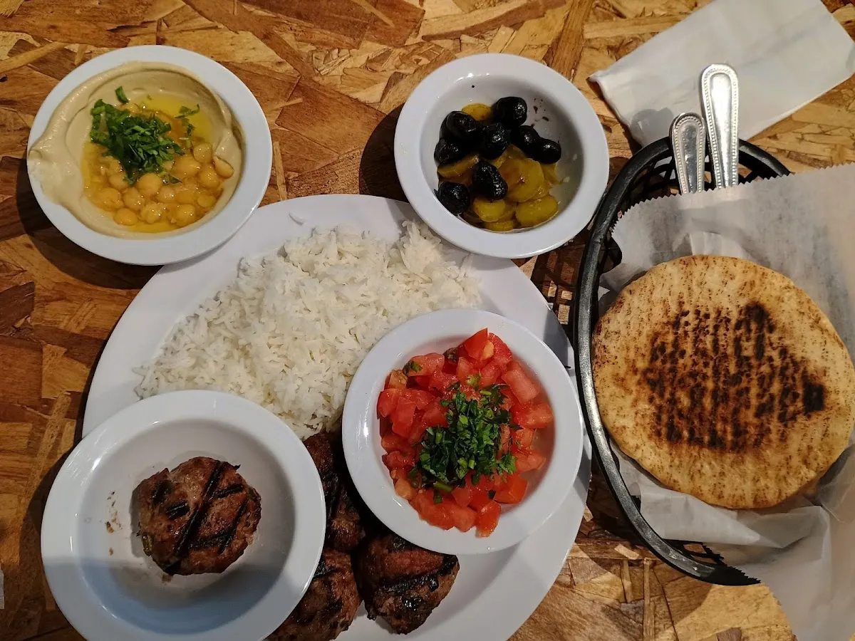 Zatar Mediterranean Cuisine — foto 3