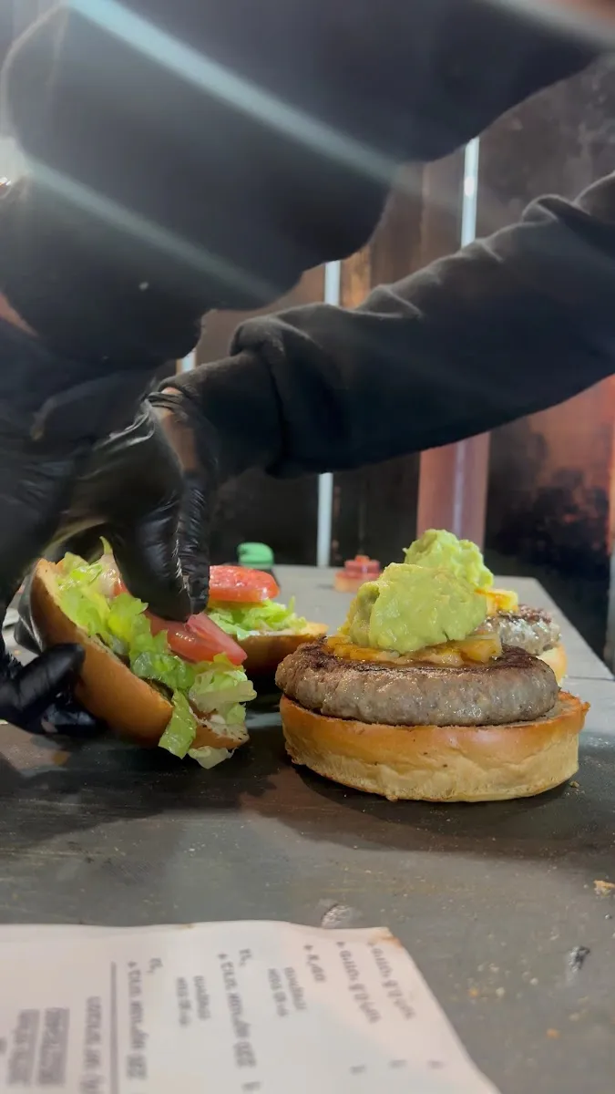 Zesty Burger — foto 5