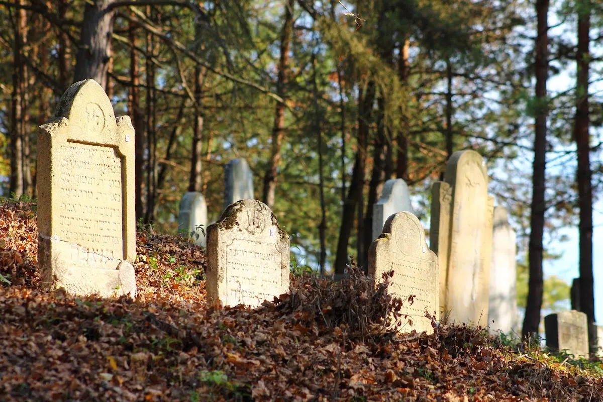 Židovský cintorín Humenné — foto 7