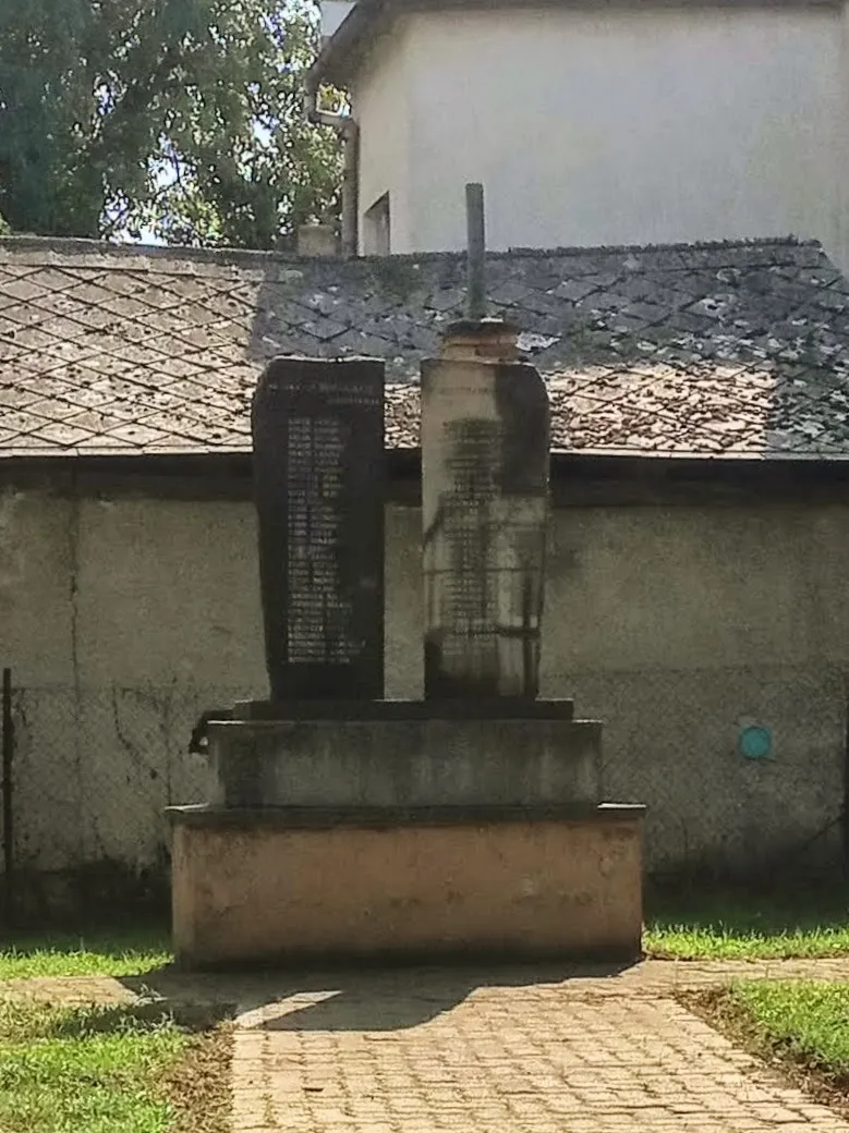 Židovský cintorín Zlatná na Ostrove — foto 6