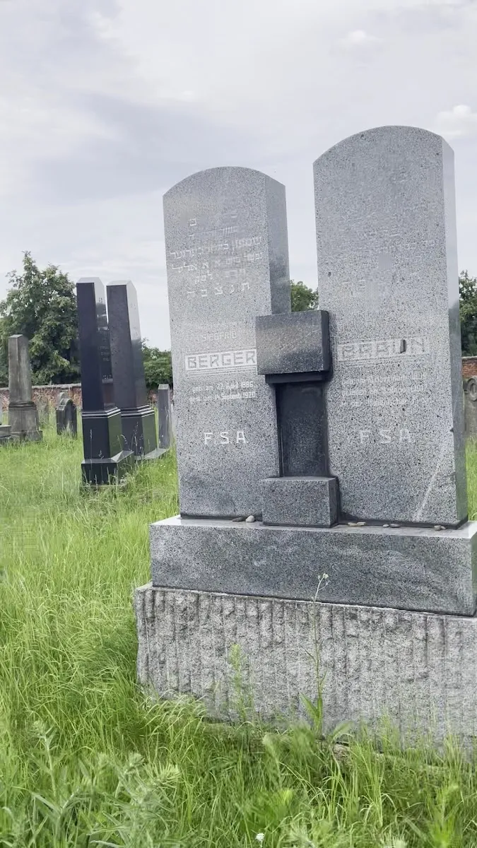 Židovský hřbitov Holešov — foto 5