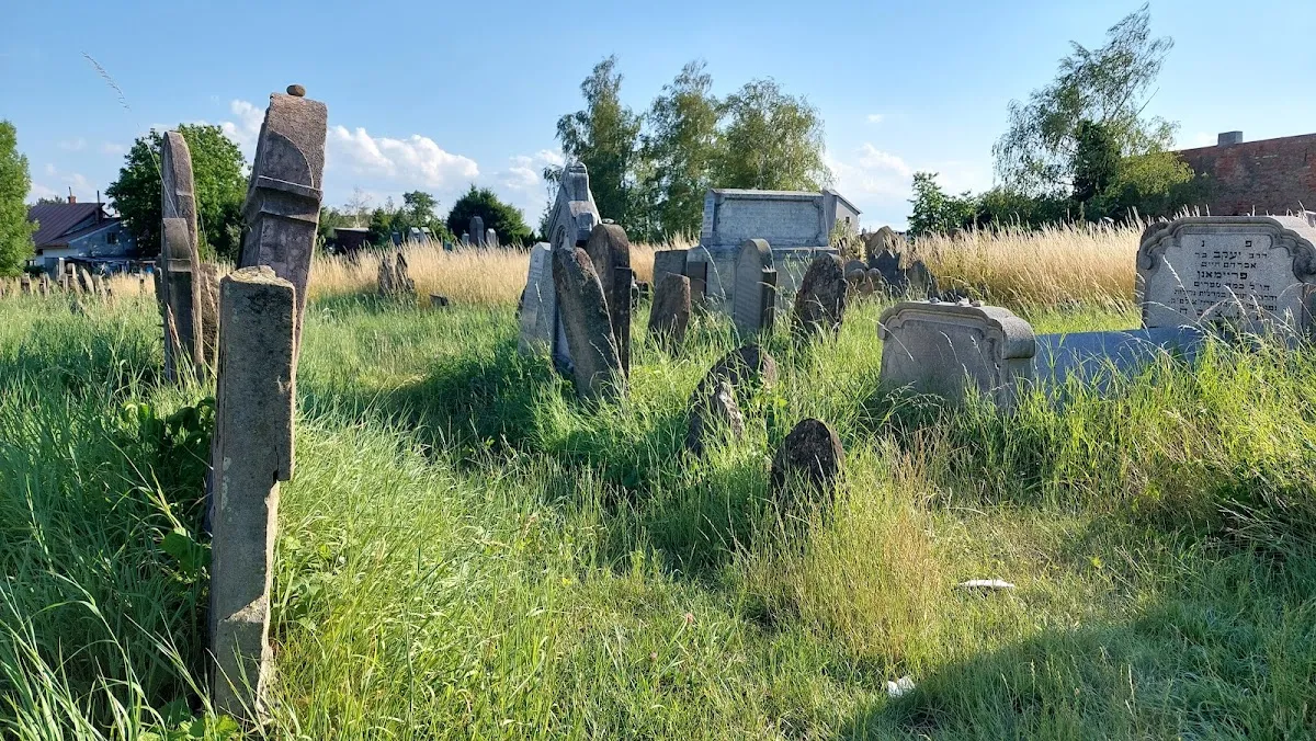 Židovský hřbitov Holešov — foto 9