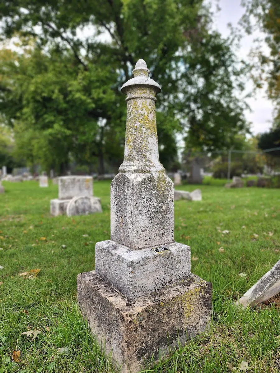 Zion Gardens Cemetery — photo 4