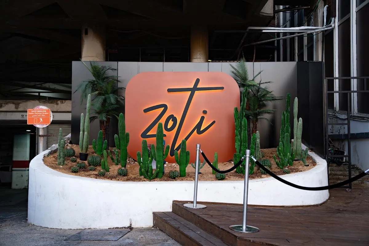 Zoti — photo 7