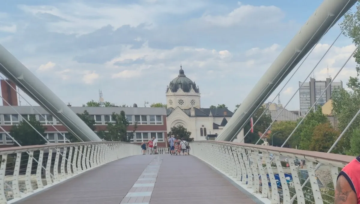 Zsinagóga de Szolnok — photo 2